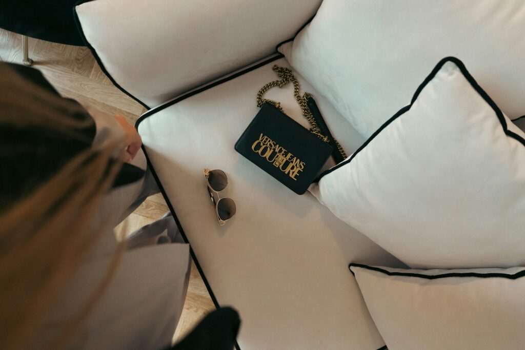 July 7, 2025 | SaveBullet’s Best L*ro Pi*na Bags